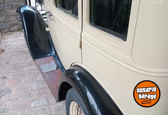 Clásicos - VENDO FORD A 1930, TITULAR - En Venta