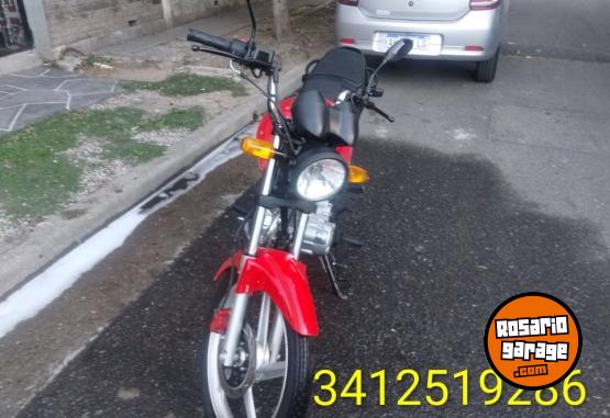 Motos - Keller STRAUS 2024 Nafta 2500Km - En Venta