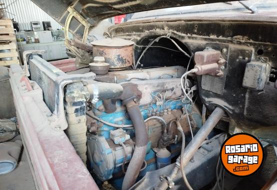 Camiones y Grúas - Chevrolet C60 - En Venta