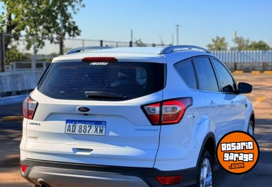 Camionetas - Ford Kuga Titanium 2019 Nafta 79000Km - En Venta