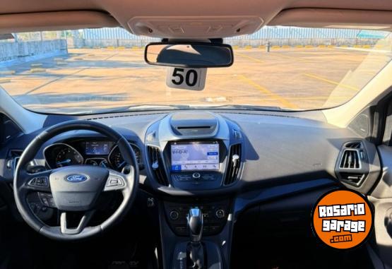 Camionetas - Ford Kuga Titanium 2019 Nafta 79000Km - En Venta