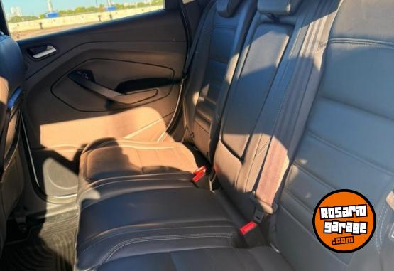 Camionetas - Ford Kuga Titanium 2019 Nafta 79000Km - En Venta