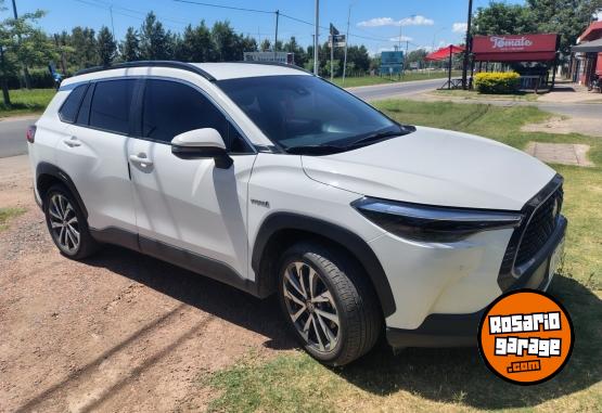 Autos - Toyota Corolla Cross SEG H�brido 2021 Electrico / Hibrido 74000Km - En Venta