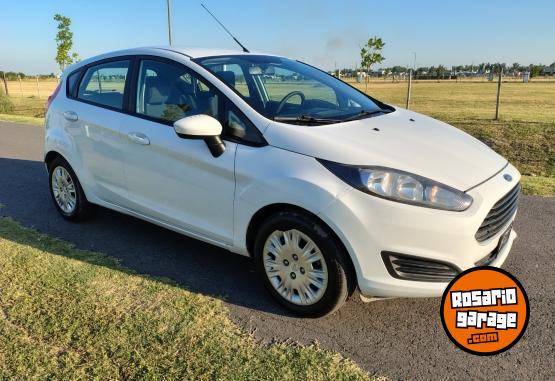 Autos - Ford Fiesta L S 2015 Nafta 105000Km - En Venta