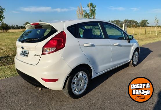 Autos - Ford Fiesta L S 2015 Nafta 105000Km - En Venta