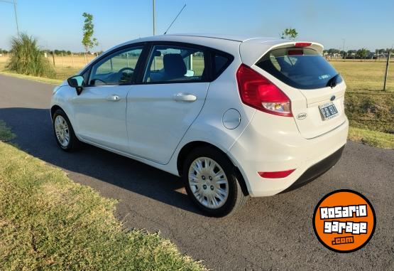 Autos - Ford Fiesta L S 2015 Nafta 105000Km - En Venta