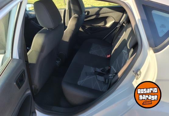Autos - Ford Fiesta L S 2015 Nafta 105000Km - En Venta