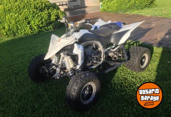 Cuatris y UTVs - Yamaha YFZ450R 2012  8Km - En Venta