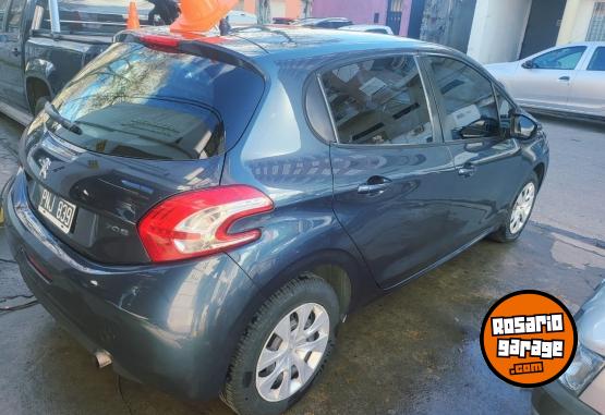 Autos - Peugeot 208 2016 Nafta 88000Km - En Venta