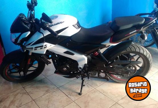 Motos - Bajaj NS200 2023 Nafta 3500Km - En Venta