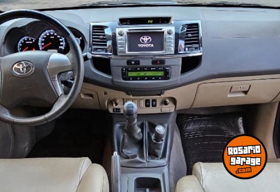 Camionetas - Toyota SW4 4x4 SRV 3.0 TDI C/Cue 2012 Diesel 147000Km - En Venta