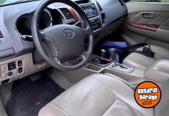 Camionetas - Toyota SW4 CUERO AUTOMATICA 2009 Diesel 300000Km - En Venta