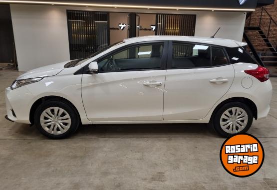 Autos - Toyota YARIS XS CVT 1.5L 5P 2026 2026 Nafta 0Km - En Venta