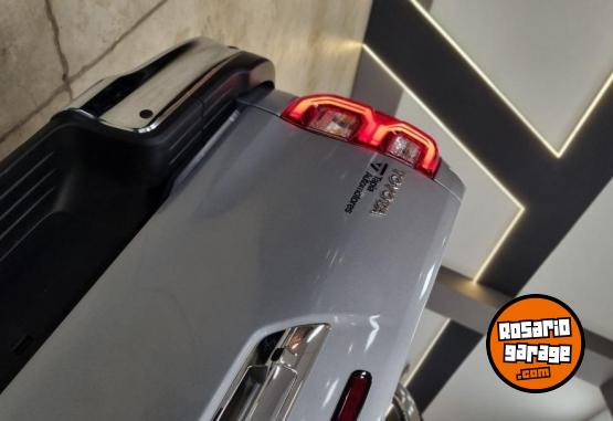 Camionetas - Toyota HILUX SRX 2.8L 4X4 AT 2026 Diesel 0Km - En Venta