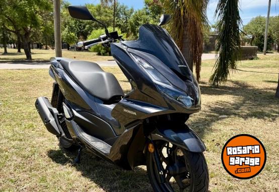 Motos - Honda PCX 160 2025 Nafta 200Km - En Venta