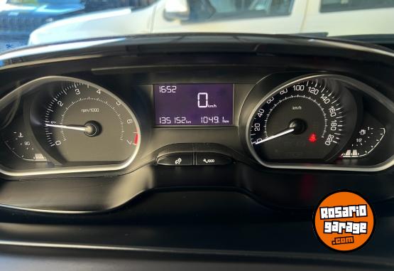 Autos - Peugeot 2008 2017 Nafta 135000Km - En Venta