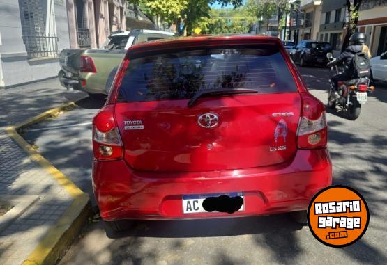 Autos - Toyota Etios 2018 Nafta 53000Km - En Venta