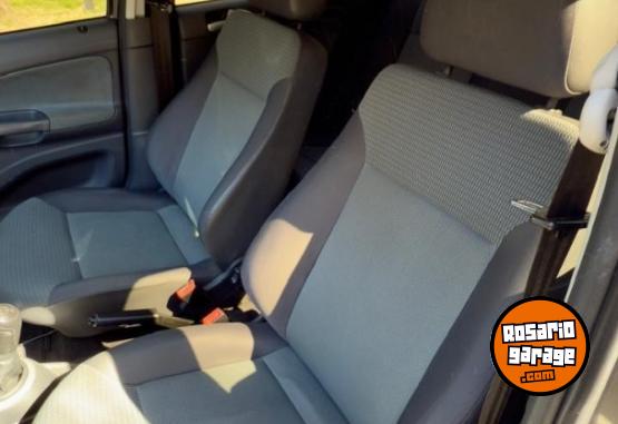 Autos - Volkswagen Gol Trend 2012 Nafta 97000Km - En Venta