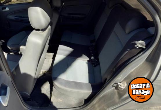 Autos - Volkswagen Gol Trend 2012 Nafta 97000Km - En Venta