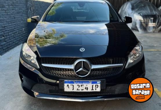 Autos - Mercedes Benz A200 2017 Nafta 87000Km - En Venta
