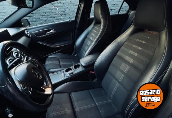 Autos - Mercedes Benz A200 2017 Nafta 87000Km - En Venta