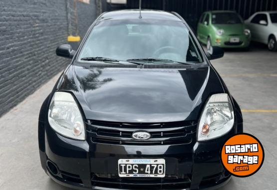 Autos - Ford ka viral 2010 Nafta 130000Km - En Venta
