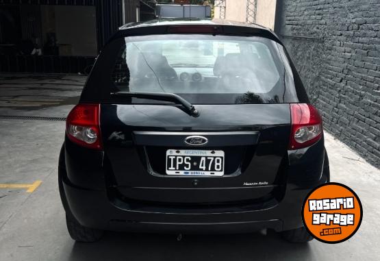 Autos - Ford ka viral 2010 Nafta 130000Km - En Venta