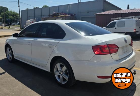 Autos - Volkswagen Vento Luxury 2013 Diesel 225000Km - En Venta