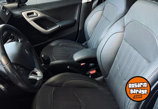 Autos - Peugeot 208 Feline 2017 Nafta 115000Km - En Venta