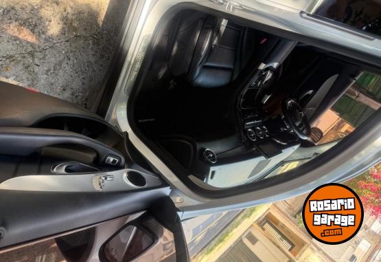 Autos - Mercedes Benz GLC 300 2018 Nafta 180000Km - En Venta