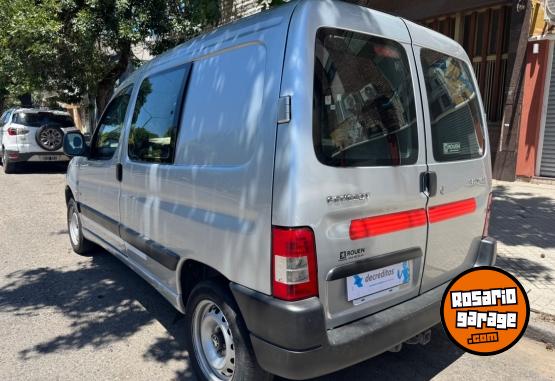 Utilitarios - Peugeot PARTNER 2013 Diesel 160000Km - En Venta