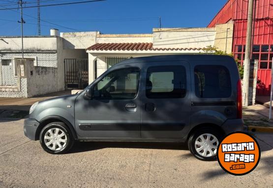 Utilitarios - Renault Kangoo 2013 GNC 210000Km - En Venta