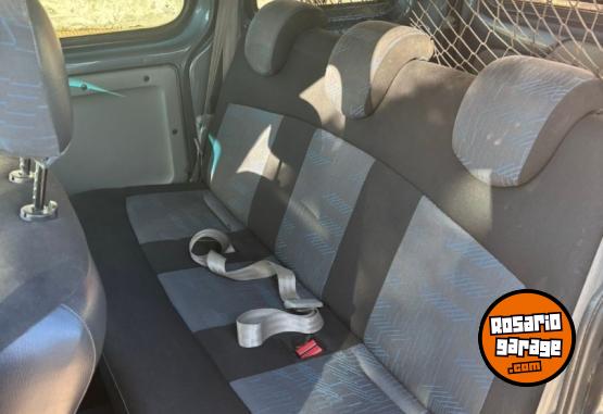 Utilitarios - Renault Kangoo 2013 GNC 210000Km - En Venta