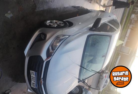 Autos - Chevrolet Onix 2020 Nafta 87000Km - En Venta