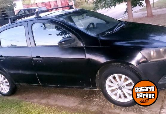 Autos - Volkswagen Voyage 2013 GNC 111111Km - En Venta