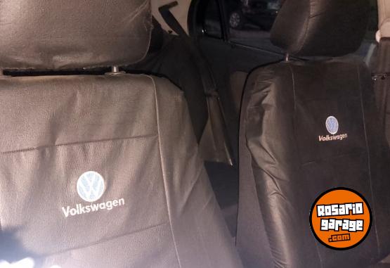 Autos - Volkswagen Voyage 2013 GNC 111111Km - En Venta