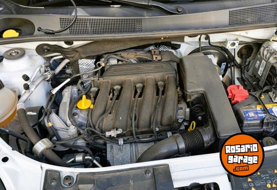 Autos - Renault Logan Privilege 16 V 2016 Nafta 91000Km - En Venta