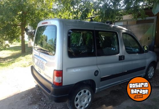 Utilitarios - Peugeot Parnert 2020 Nafta 89000Km - En Venta