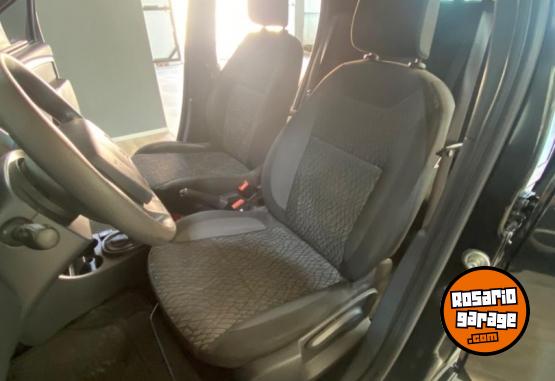 Camionetas - Renault Oroch Outsider PLus 2020 Nafta 47000Km - En Venta