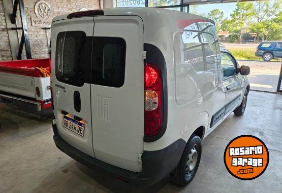 Utilitarios - Fiat Fiorino 2017 Nafta 130000Km - En Venta