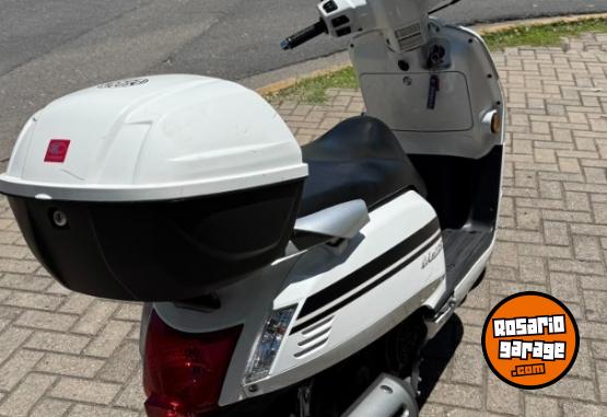 Motos - Kymco like 125 2020 Nafta 18700Km - En Venta