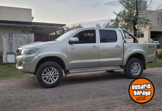 Camionetas - Toyota Hilux 4x4 Srv Autom�tica 2012 Diesel 205000Km - En Venta