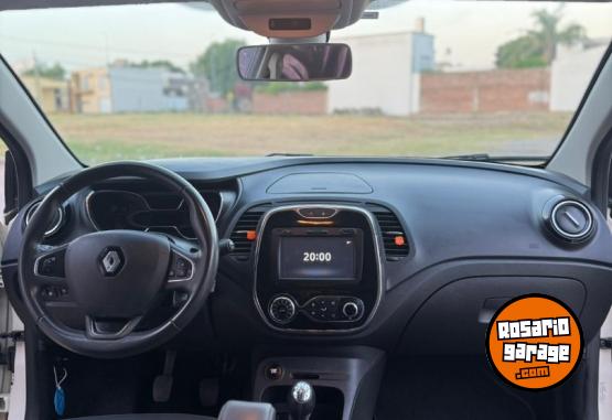Autos - Renault Captur Intens 2.0 2017 Nafta 70000Km - En Venta