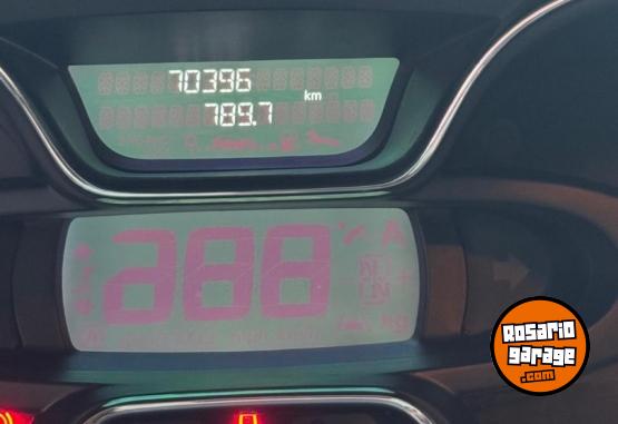 Autos - Renault Captur Intens 2.0 2017 Nafta 70000Km - En Venta