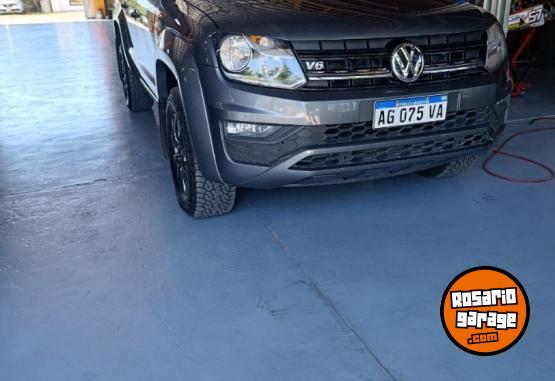 Camionetas - Volkswagen Amarok comfortline 4x4 2023 Diesel 32000Km - En Venta