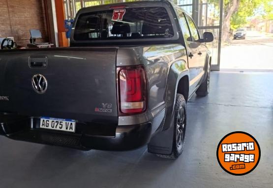 Camionetas - Volkswagen Amarok comfortline 4x4 2023 Diesel 32000Km - En Venta