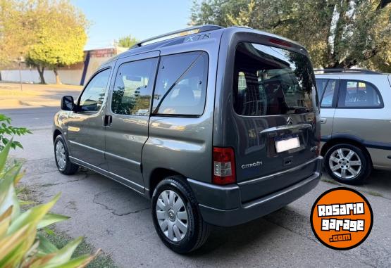 Utilitarios - Citroen Berlingo XTR MULTISPACE 2018 Diesel  - En Venta