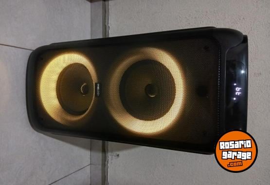 Electr�nica - Vendo Torre de Sonido PHILCO. - En Venta