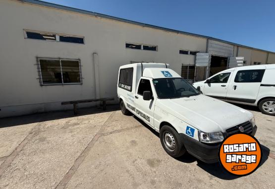Utilitarios - Fiat Fiorino 2010 GNC 200000Km - En Venta