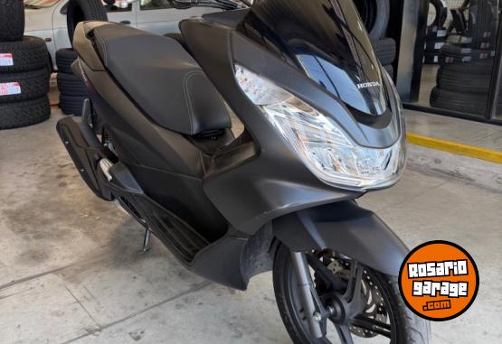 Motos - Honda Pcx 2018 Nafta 20900Km - En Venta
